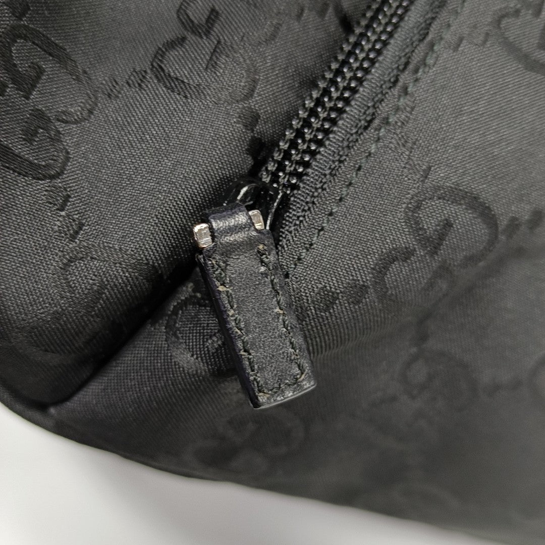 Monogram Canvas Black