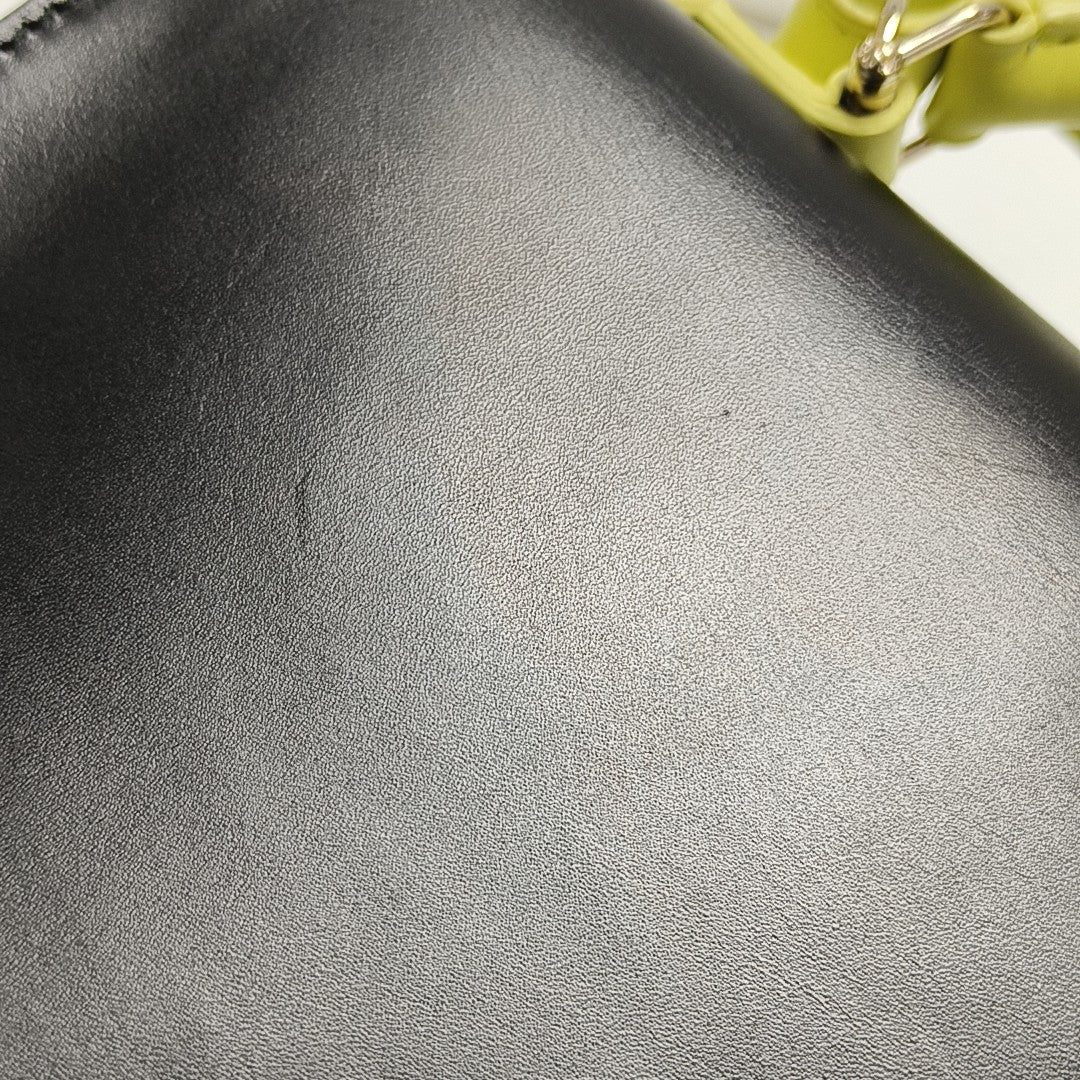 Special Material Beige