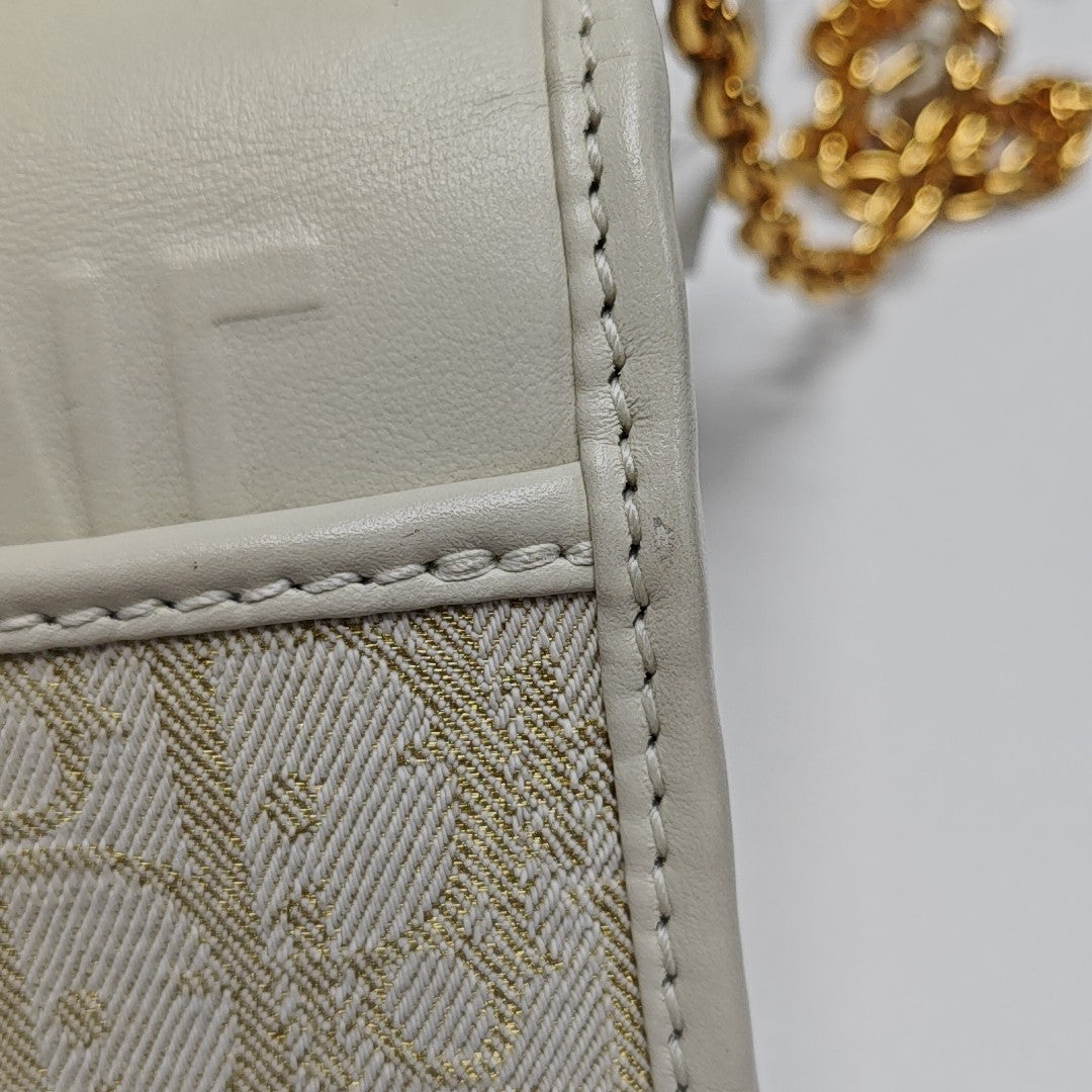 30 Montaigne East-West Small Oblique Canvas White