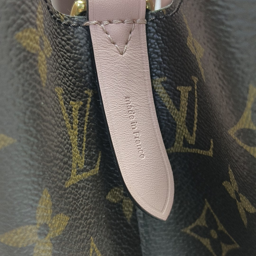 NÉONOÉ MM Monogram Coated Canvas Brown