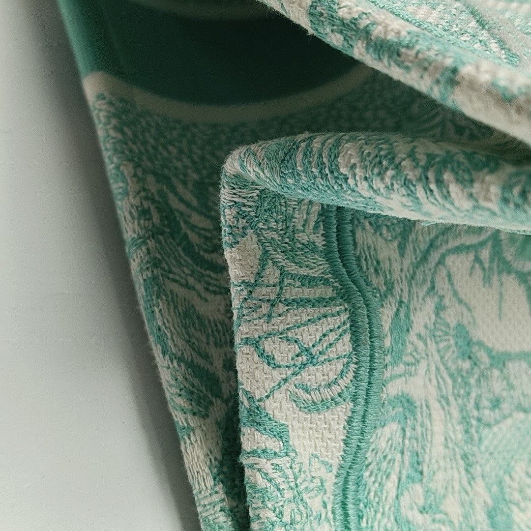 Book Tote Medium Canvas Green