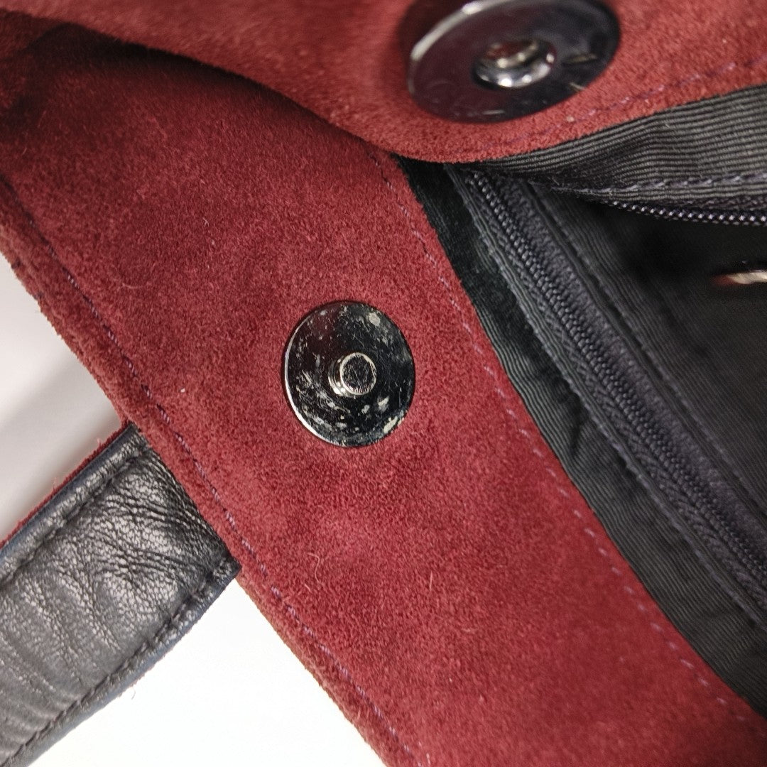 JUMBO CRAVE Suede Red