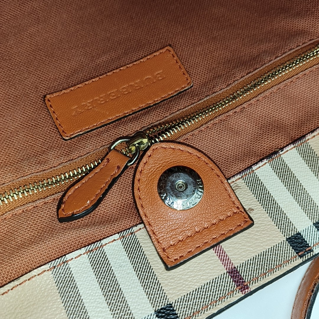Canterbury Coated Canvas Beige