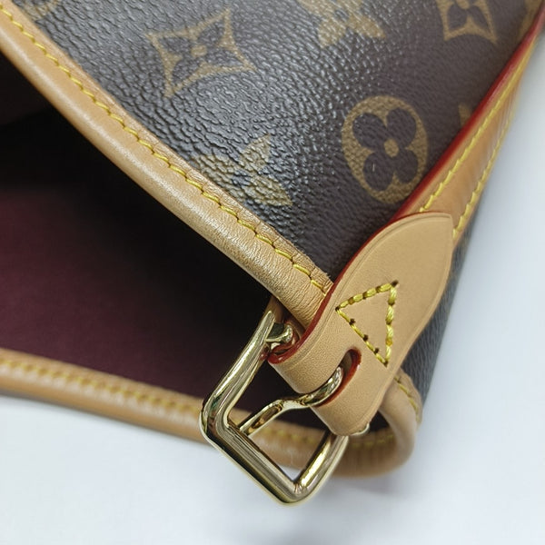 CARRYALL MM Monogram Coated Canvas Brown