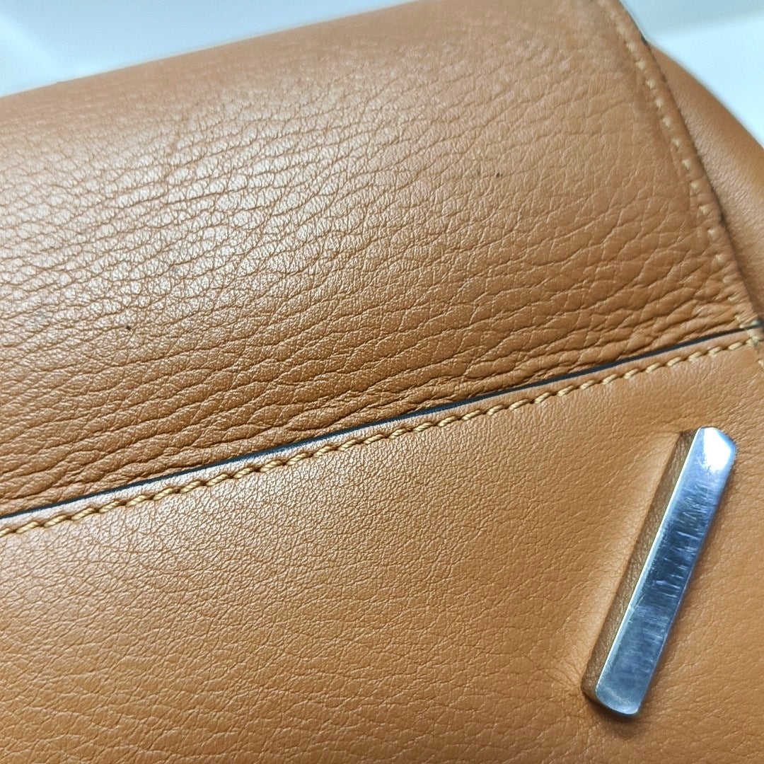 Hammock Small Calfskin Brown