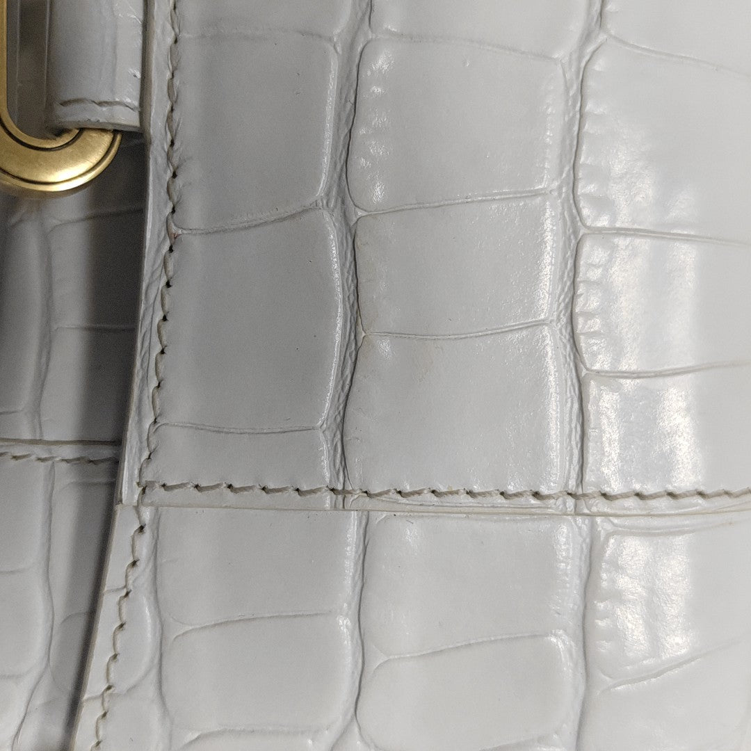 Hourglass Wallet On Chain Mini Calfskin White