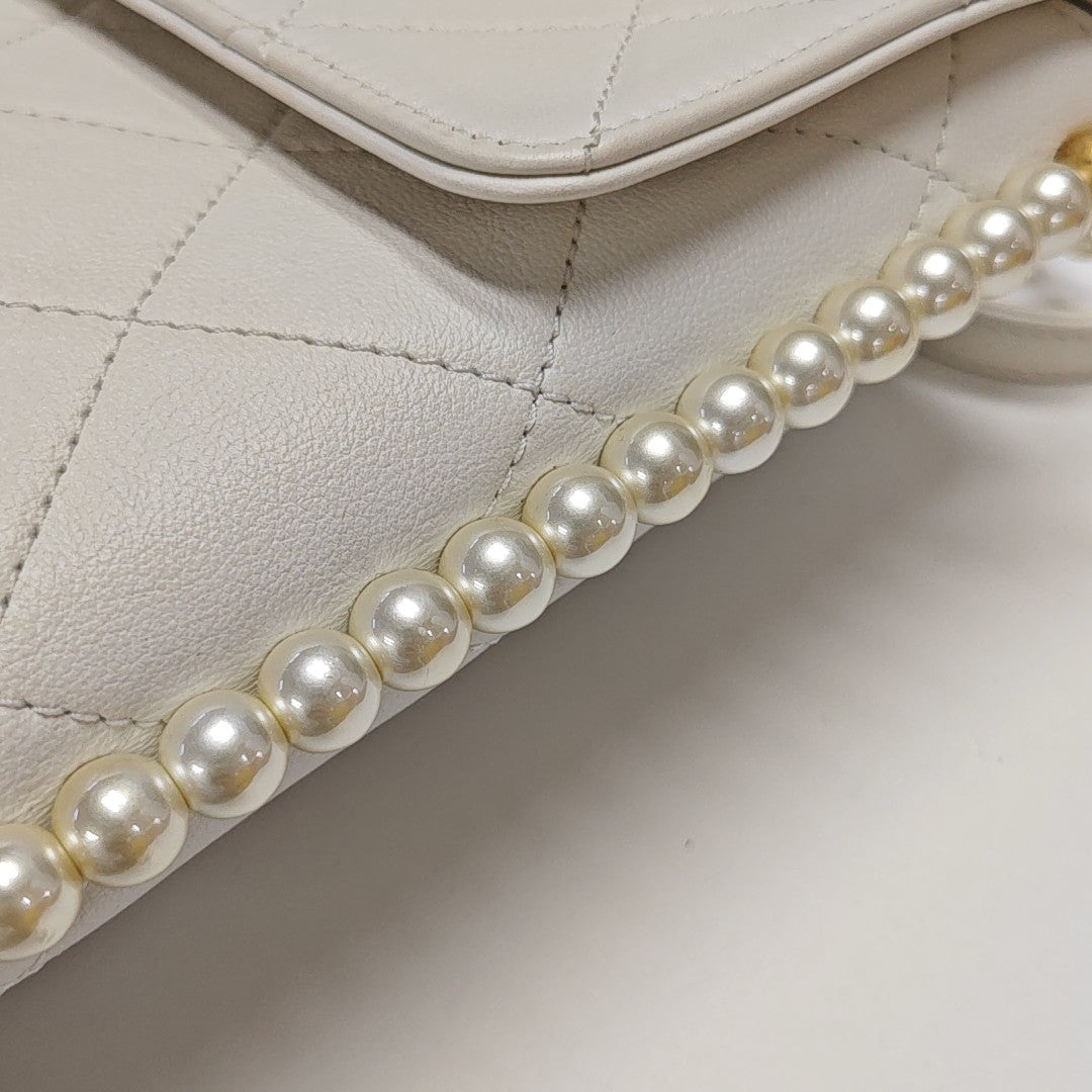 Quilted Calfskin Shoulder Bag Small White