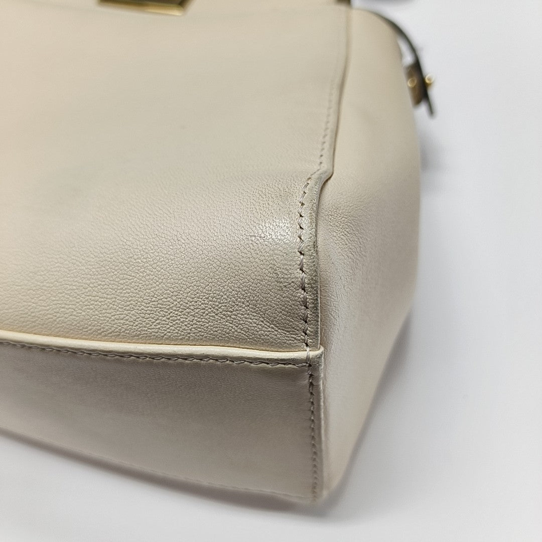 Peekaboo Mini Calfskin White