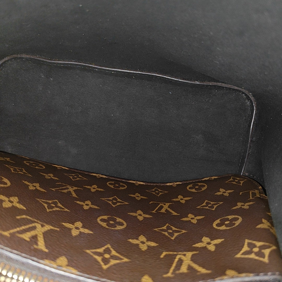 NÉONOÉ MM Monogram Coated Canvas Brown