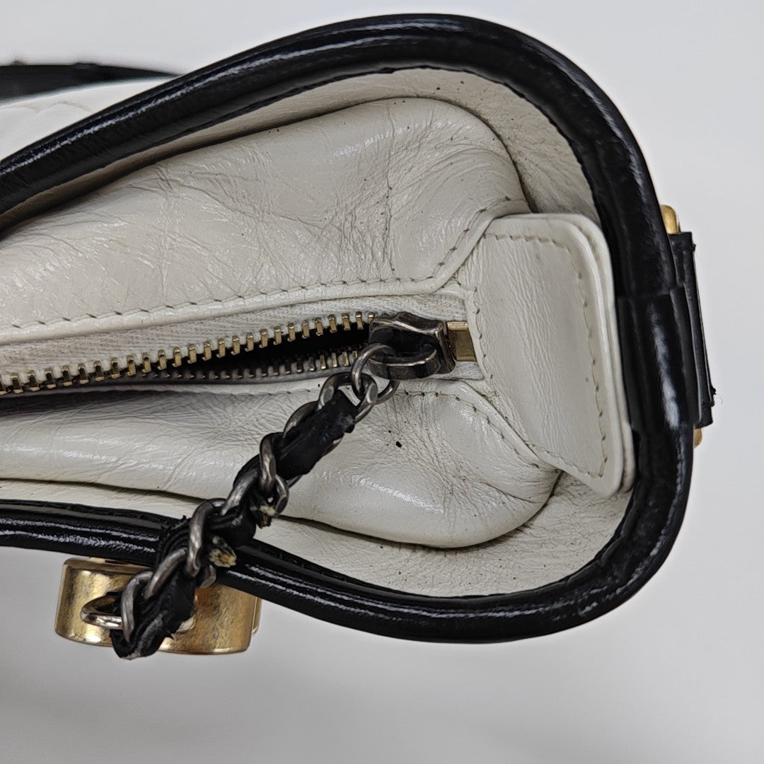 GABRIELLE Large Quilted Calfskin White