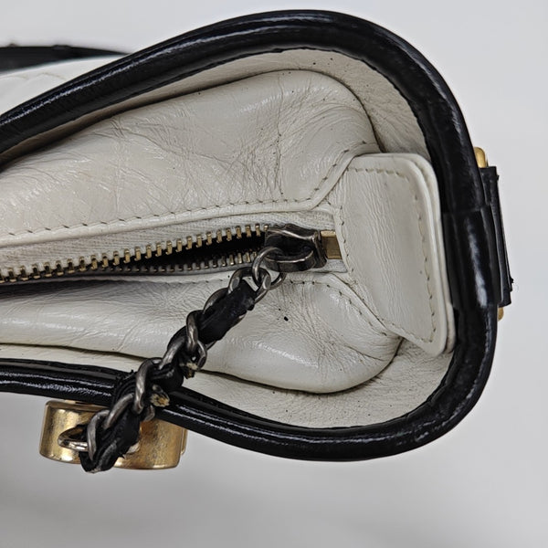 GABRIELLE Large Quilted Calfskin White
