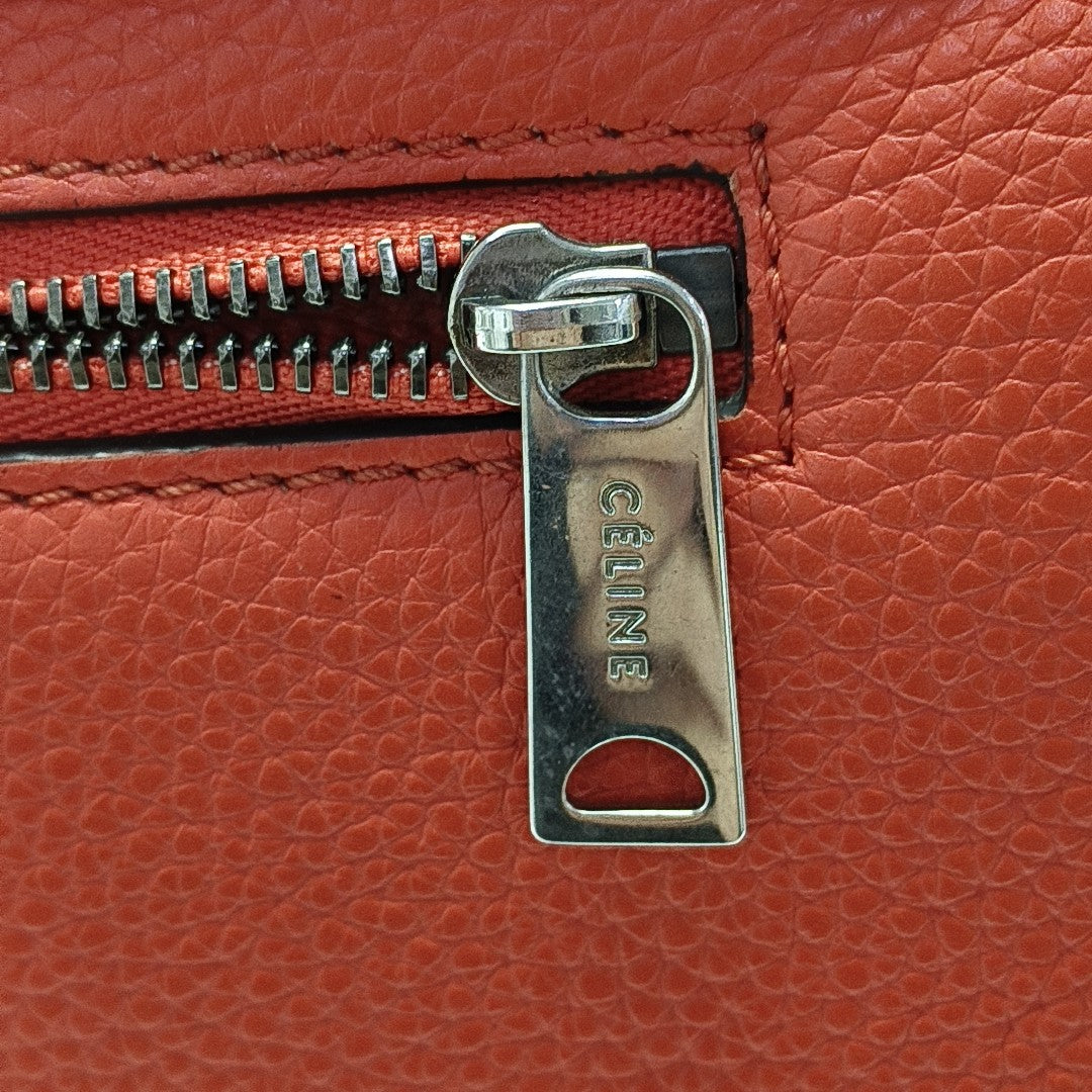 TRAPEZE Medium Calfskin Red