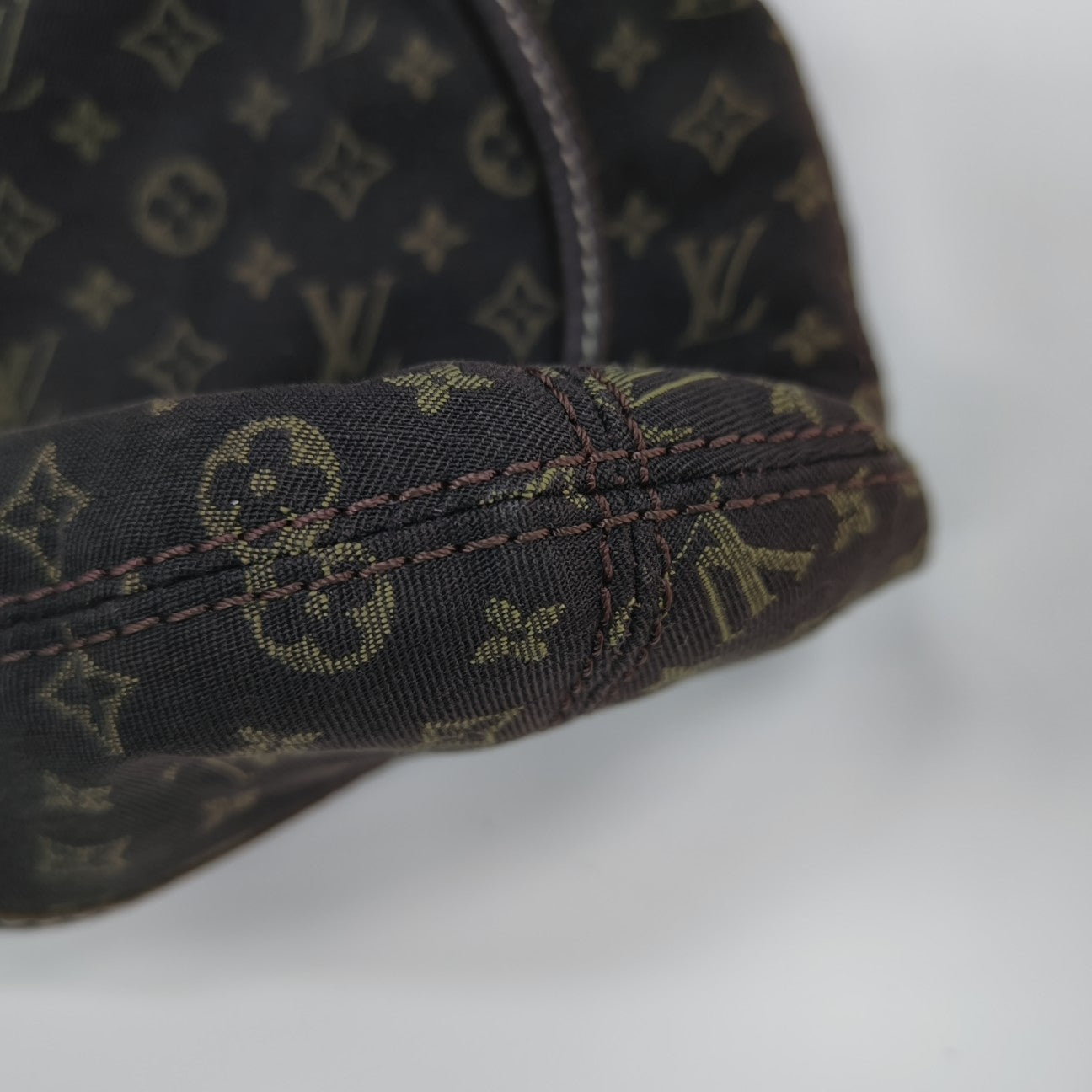 MANON Monogram Canvas Brown