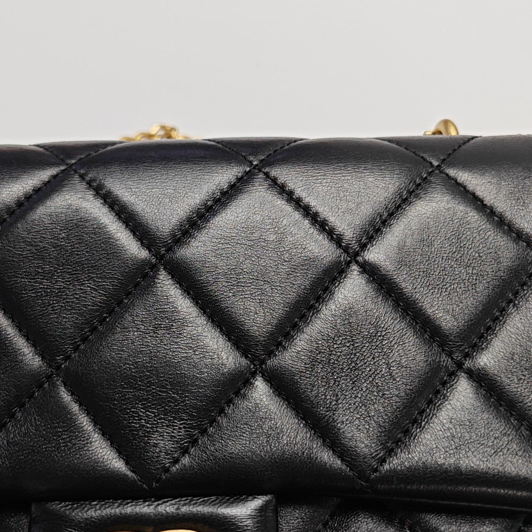 Quilted Calfskin Shoulder Bag Black