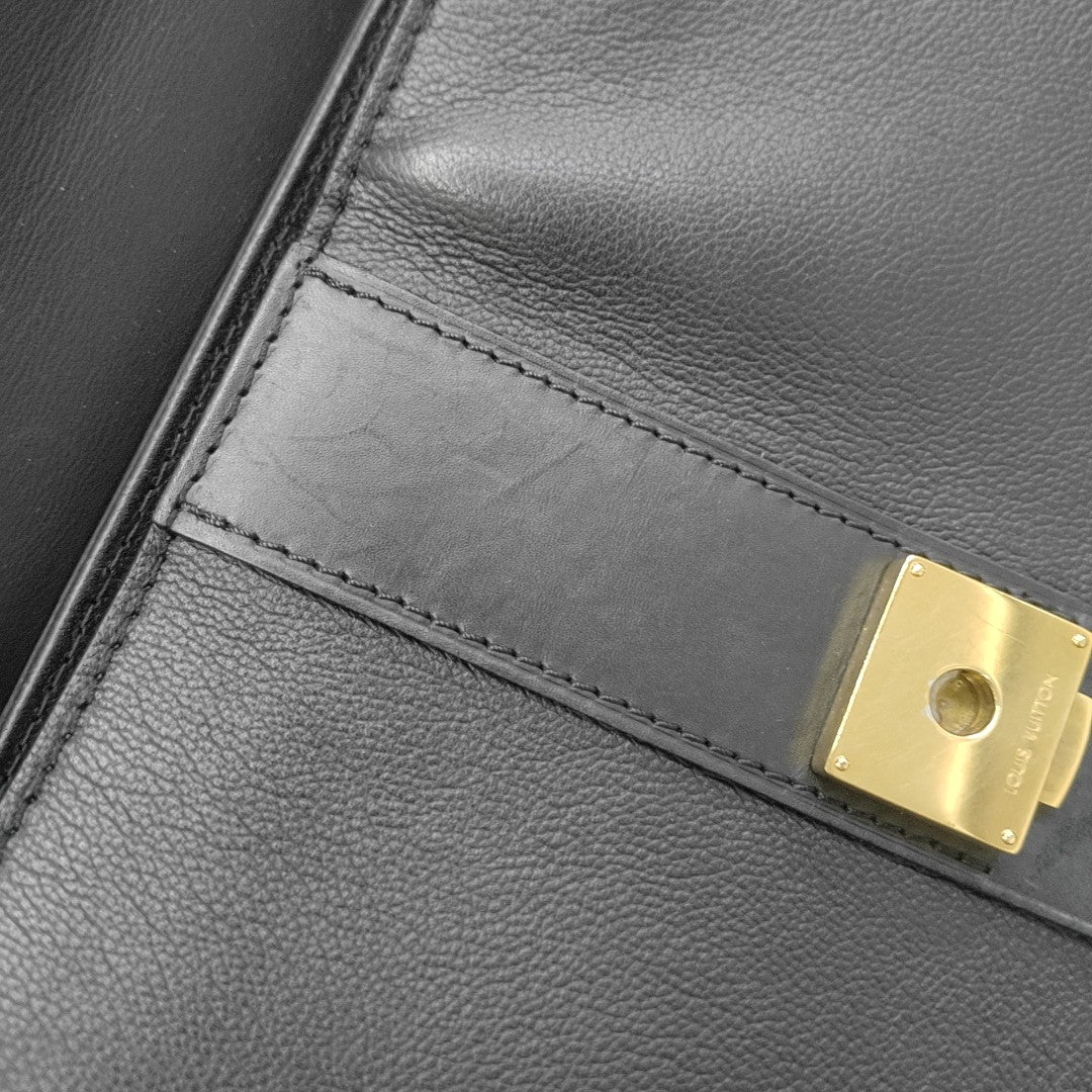 VERY Monogram Calfskin Black