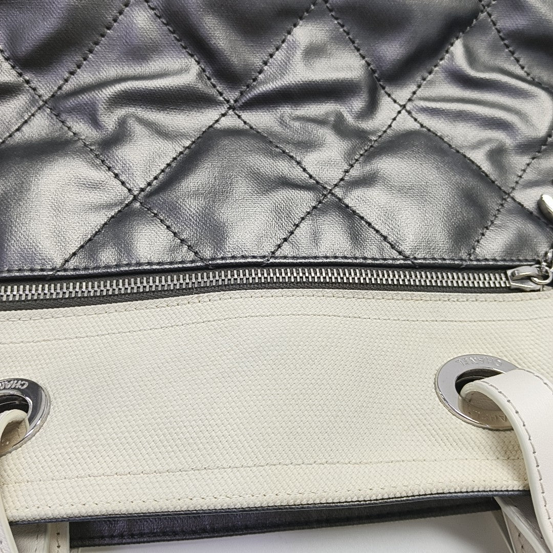 PARIS BIARRITZ Large Quilted Coated Canvas Gray