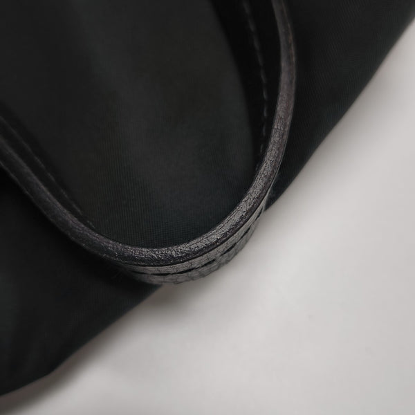 Vela Small Nylon Black