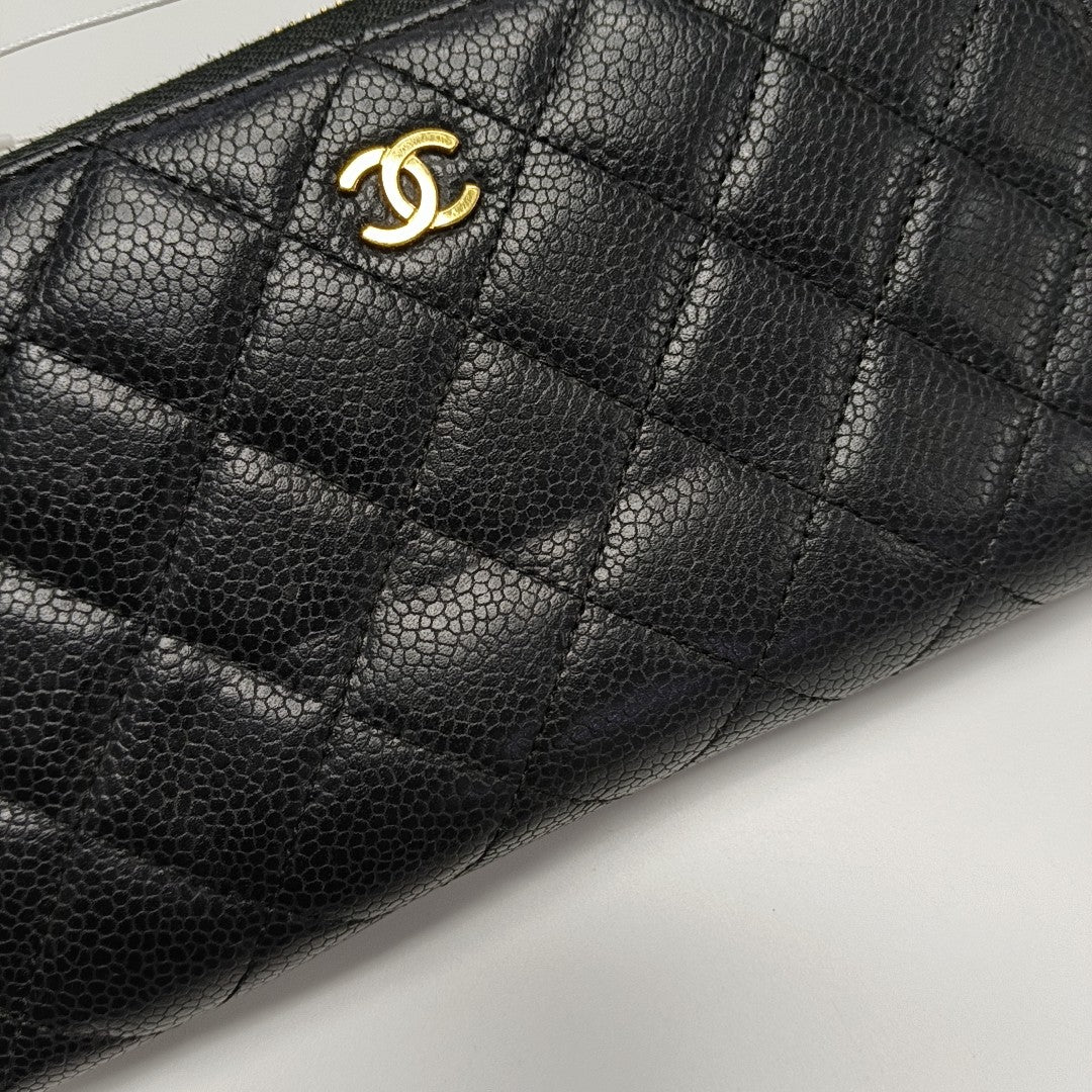 Quilted Grained Calfskin Wallet Black