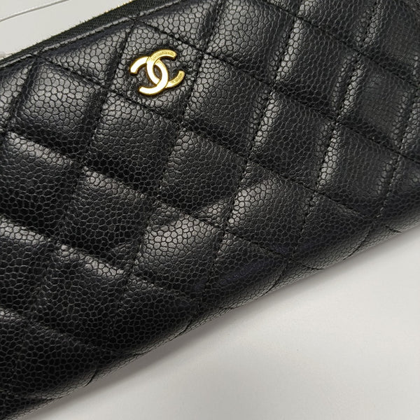 Quilted Grained Calfskin Wallet Black