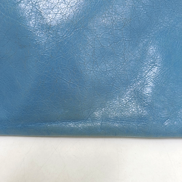 Authenticated pre-owned  Classic City Lambskin Blue - Clutch at Looply