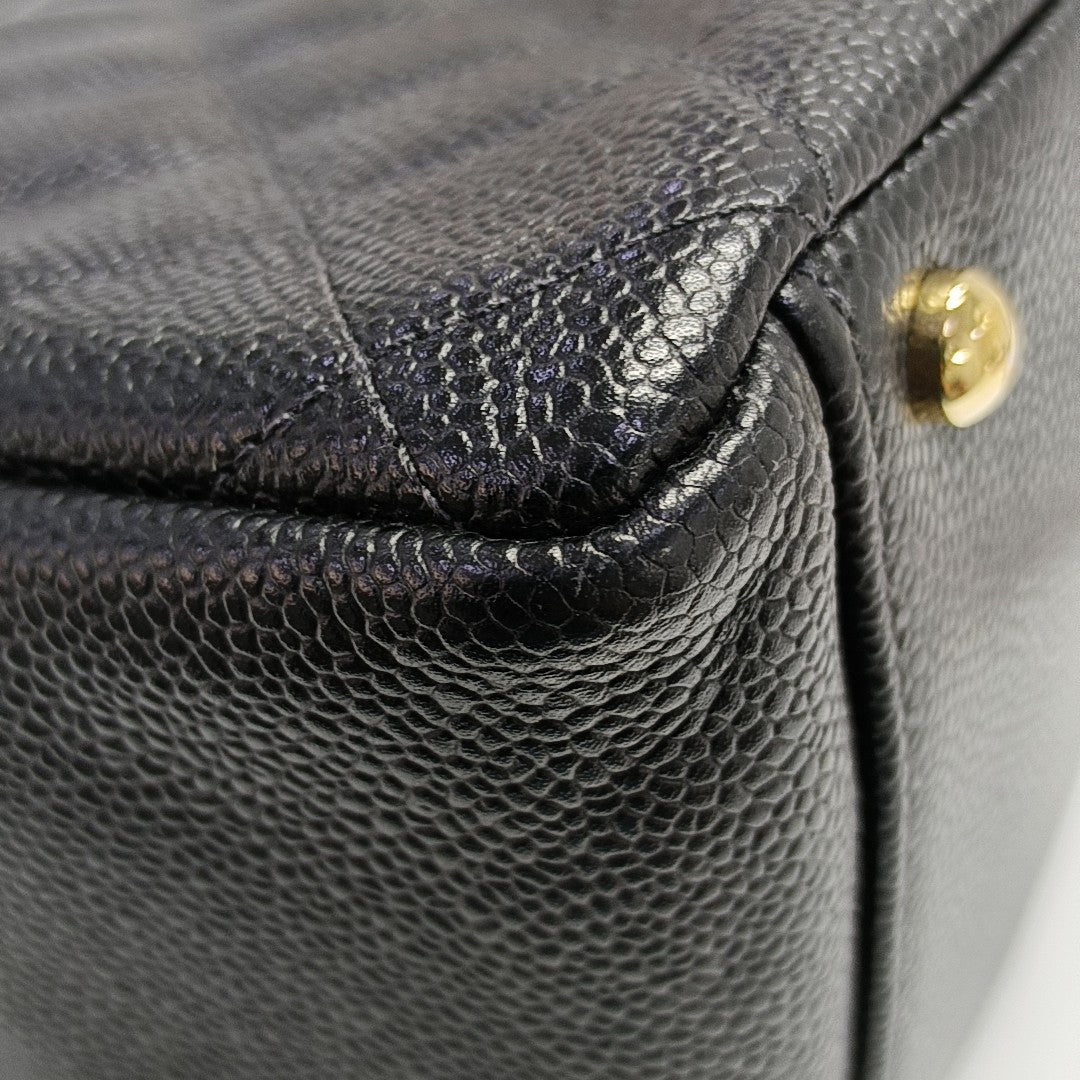 CHANEL PETITE Quilted Grained Calfskin Black
