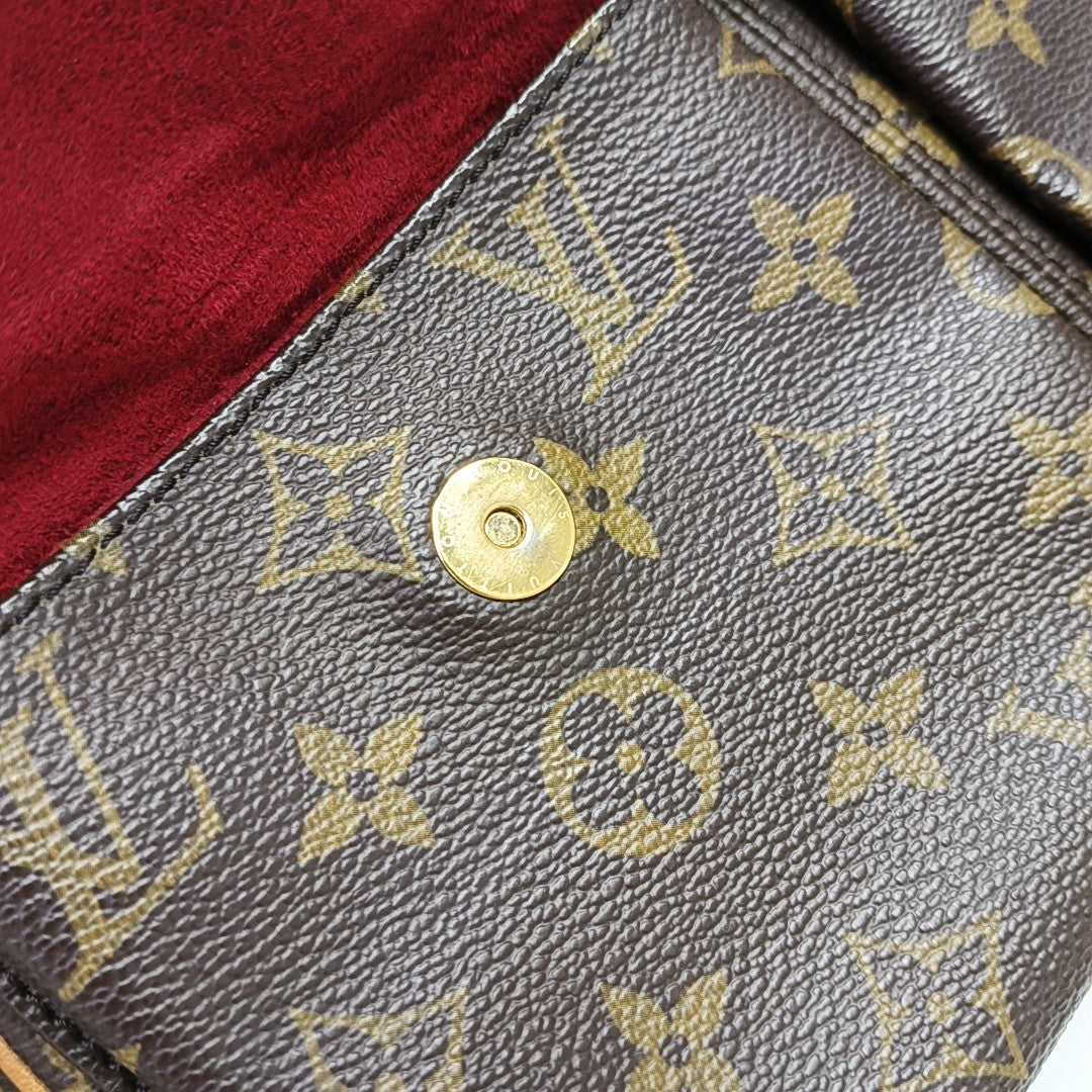 VIVA CITE Monogram Coated Canvas Brown