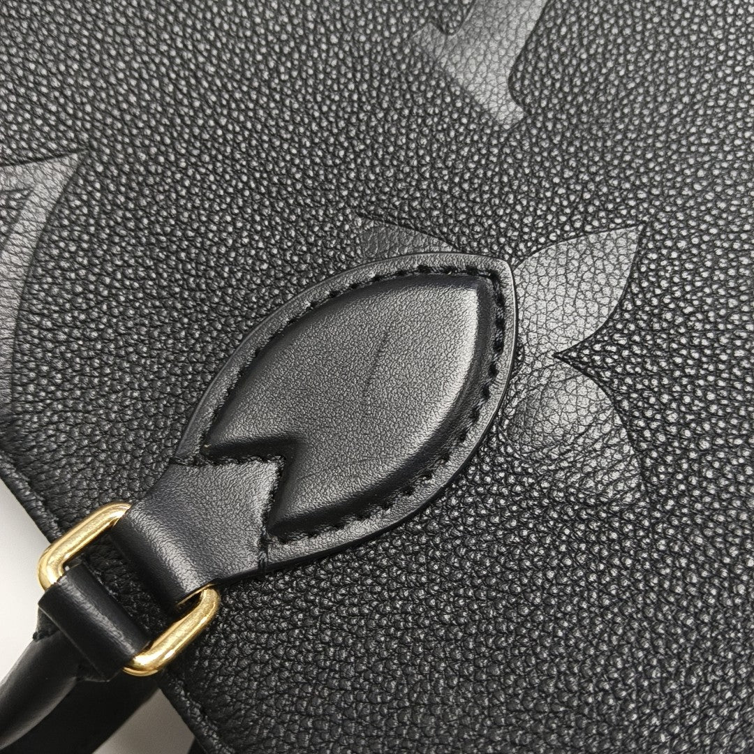 ONTHEGO MM Monogram Calfskin Black