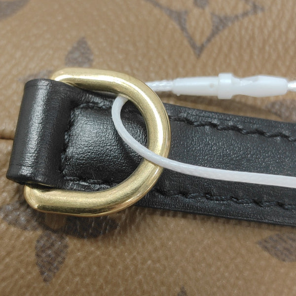NOÉ PURSE LV CHARMS Monogram Coated Canvas Brown