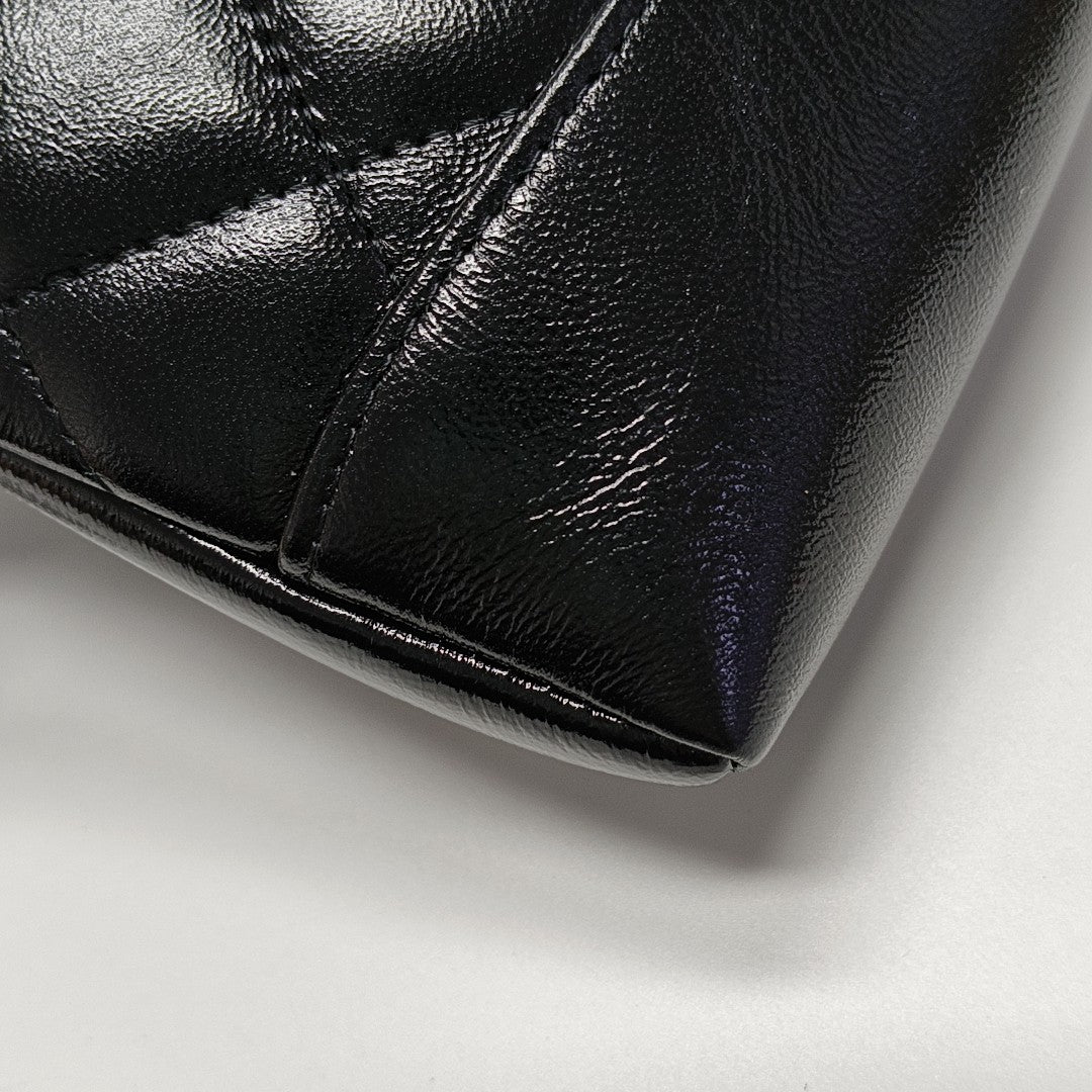 CHANEL 31 Quilted Lambskin Black
