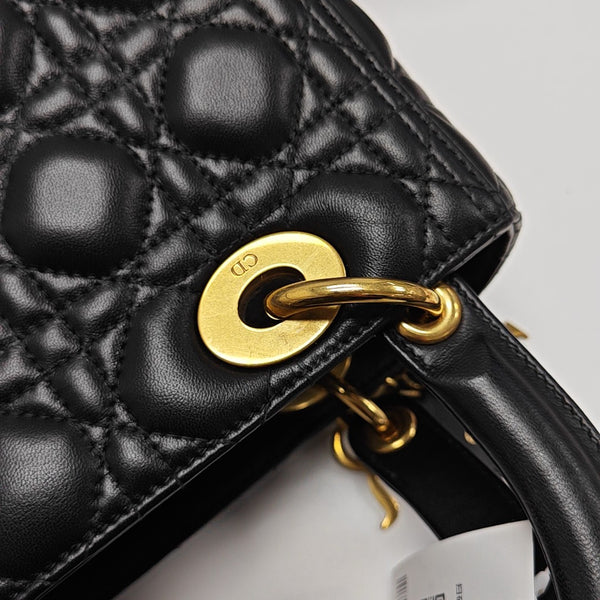 Lady Dior Medium Cannage Lambskin Black