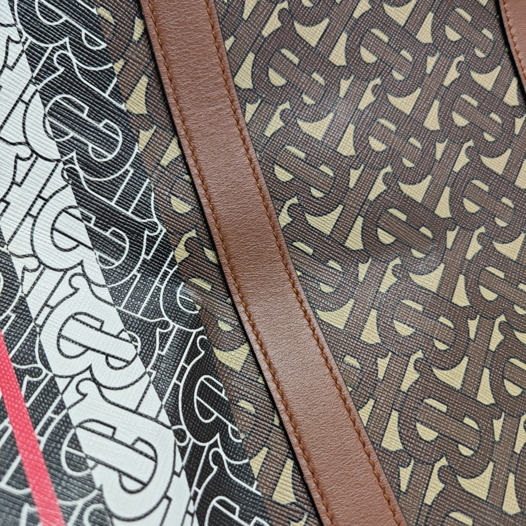 MONOGRAM Large Coated Canvas Brown