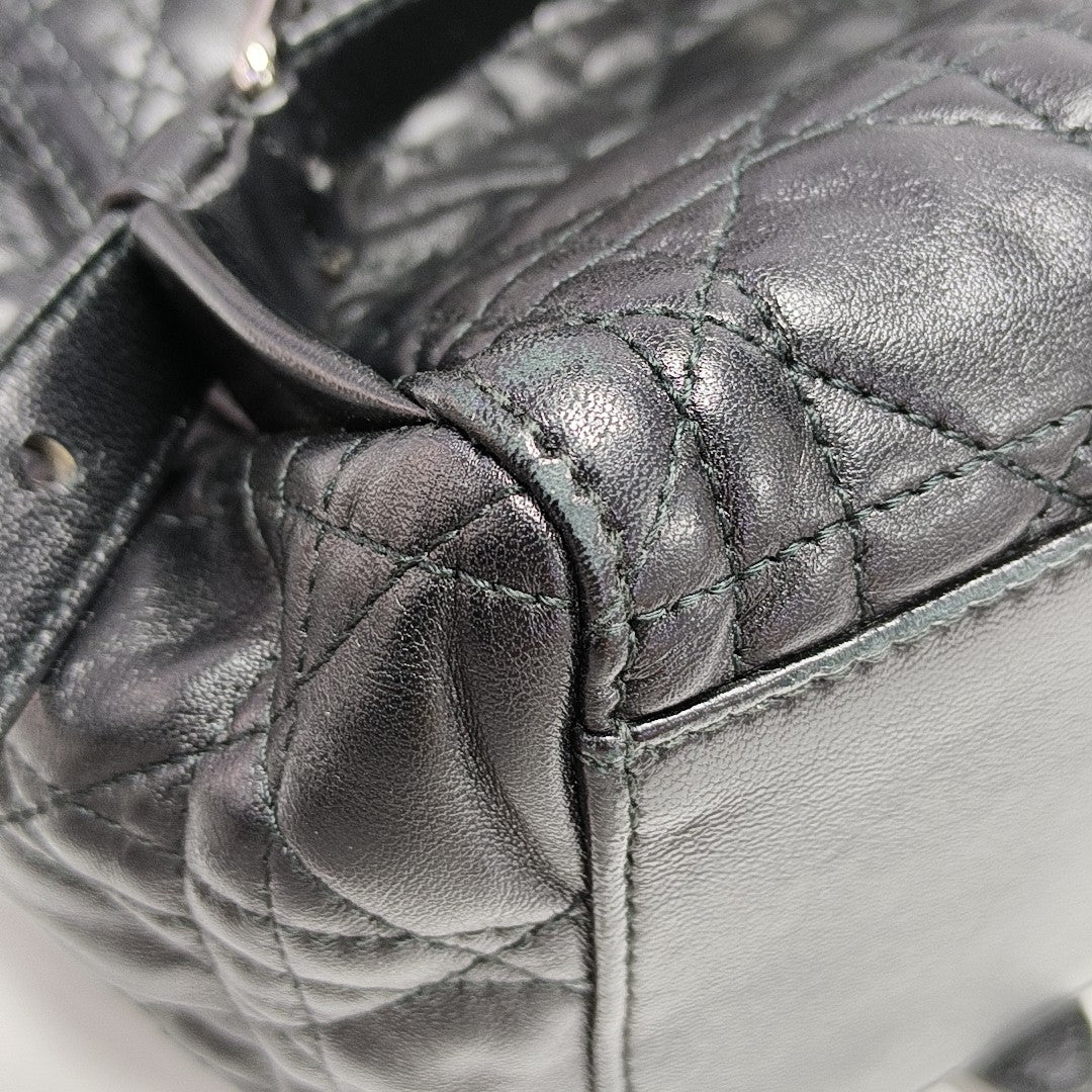Cannage Calfskin Black
