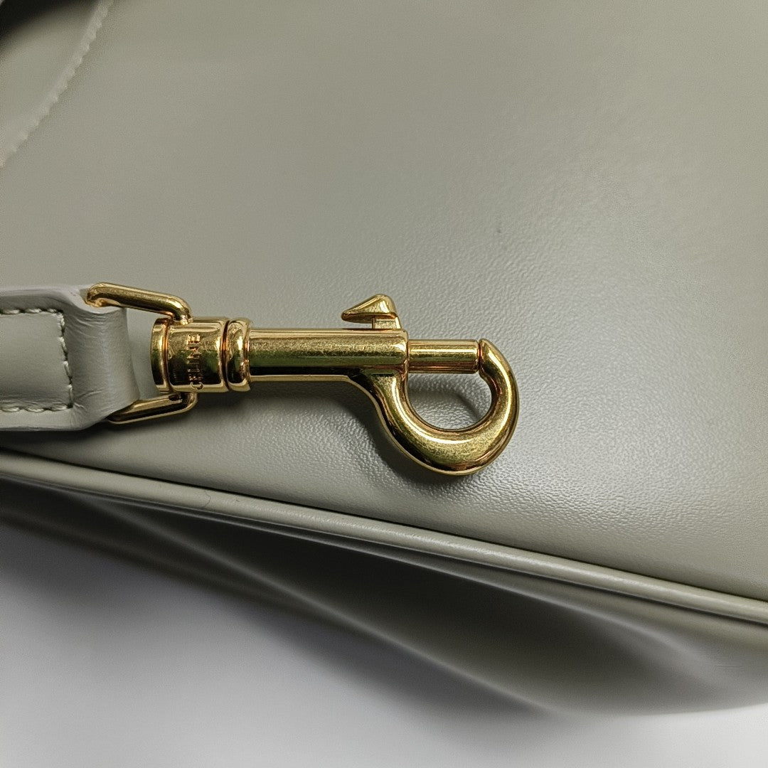 16 Small Calfskin Green