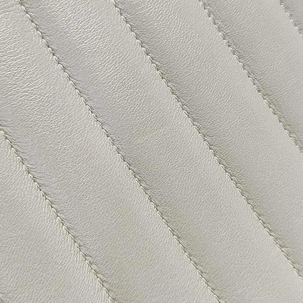 VICKY Quilted Calfskin White