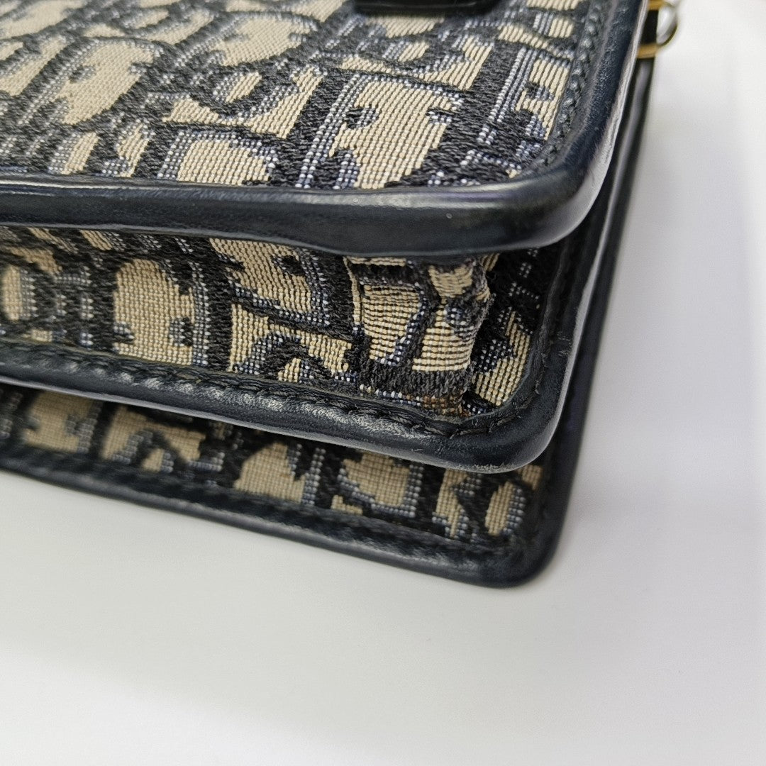 30 Montaigne Mini Oblique Canvas Blue