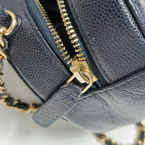 ROUND Quilted Grained Calfskin Blue