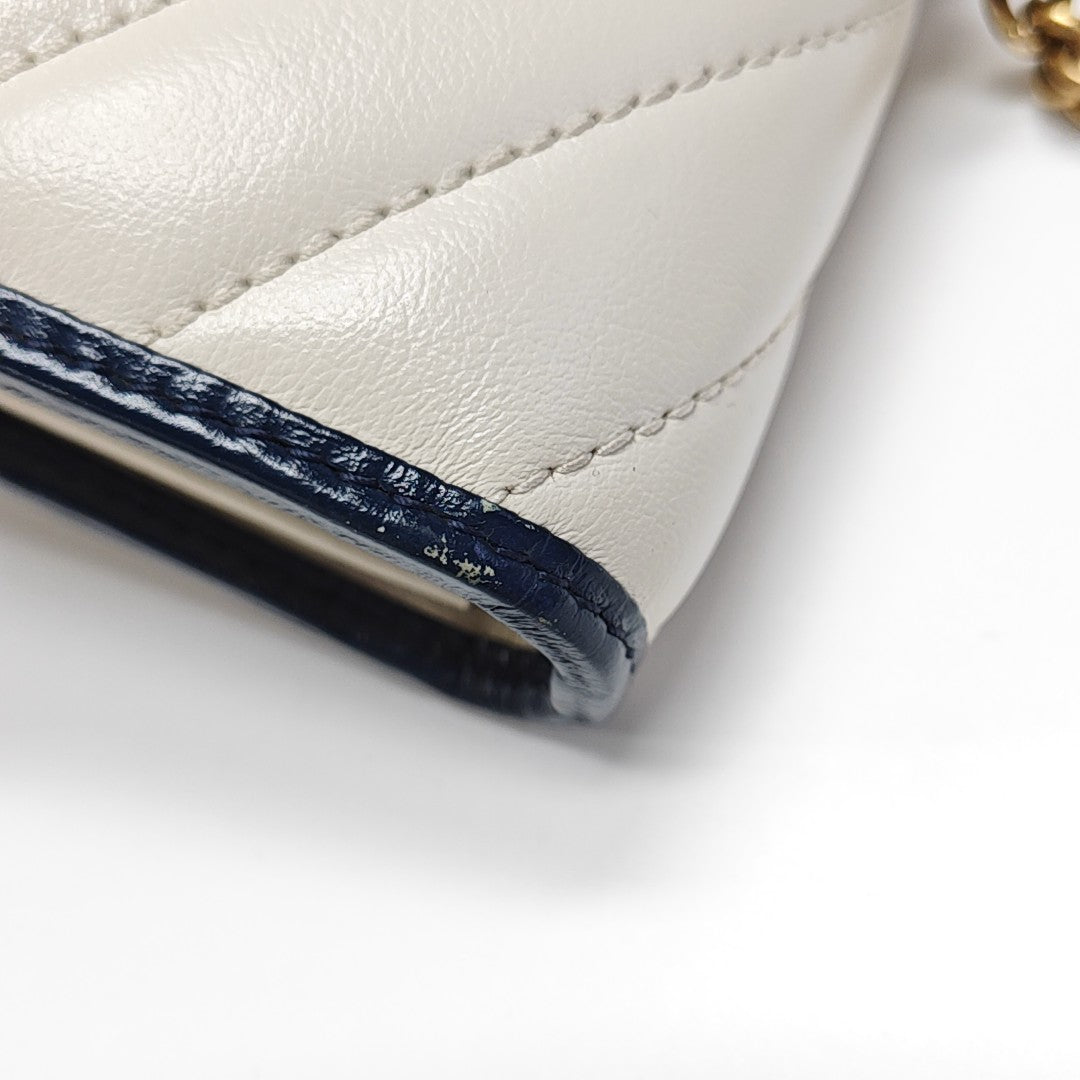 Authenticated pre-owned  GG Marmont Mini Quilted Calfskin White - Crossbody Bag at Looply