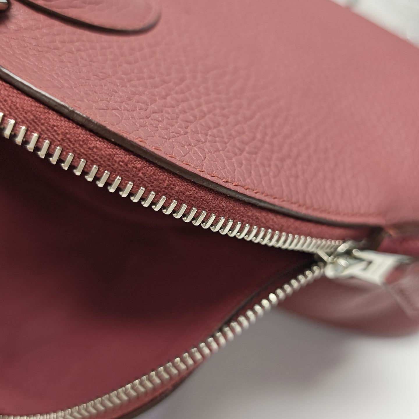 Bolide 31 Clemence Red