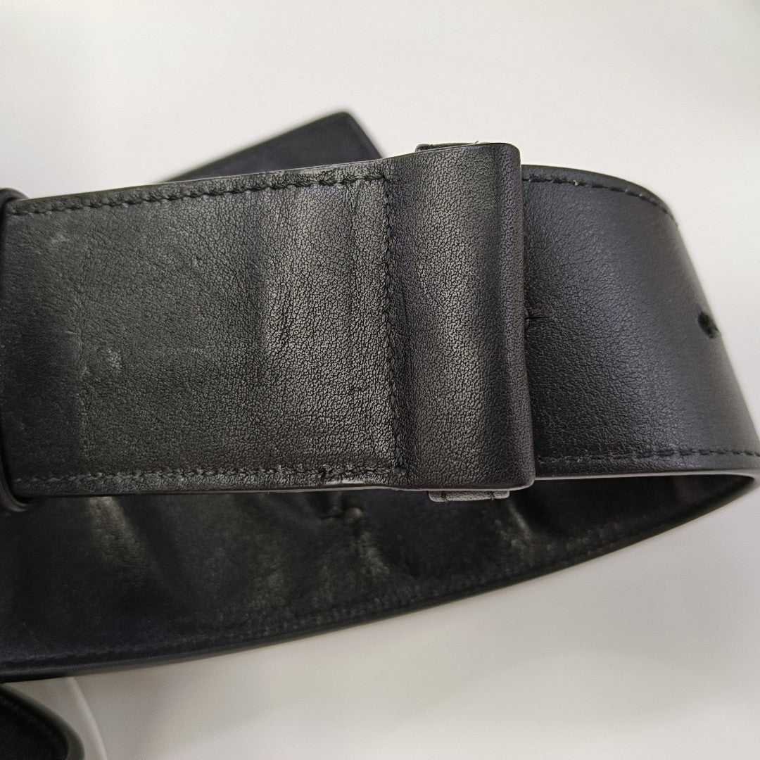 Brick Cassette Small Calfskin Black