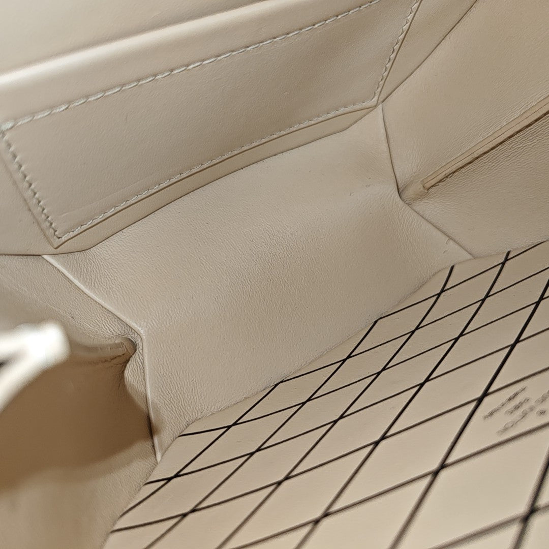 BOITE CHAPEAU PM Monogram Coated Canvas Brown