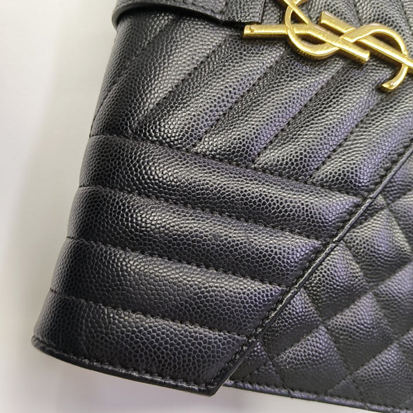 MONOGRAM Medium Chevron Calfskin Black