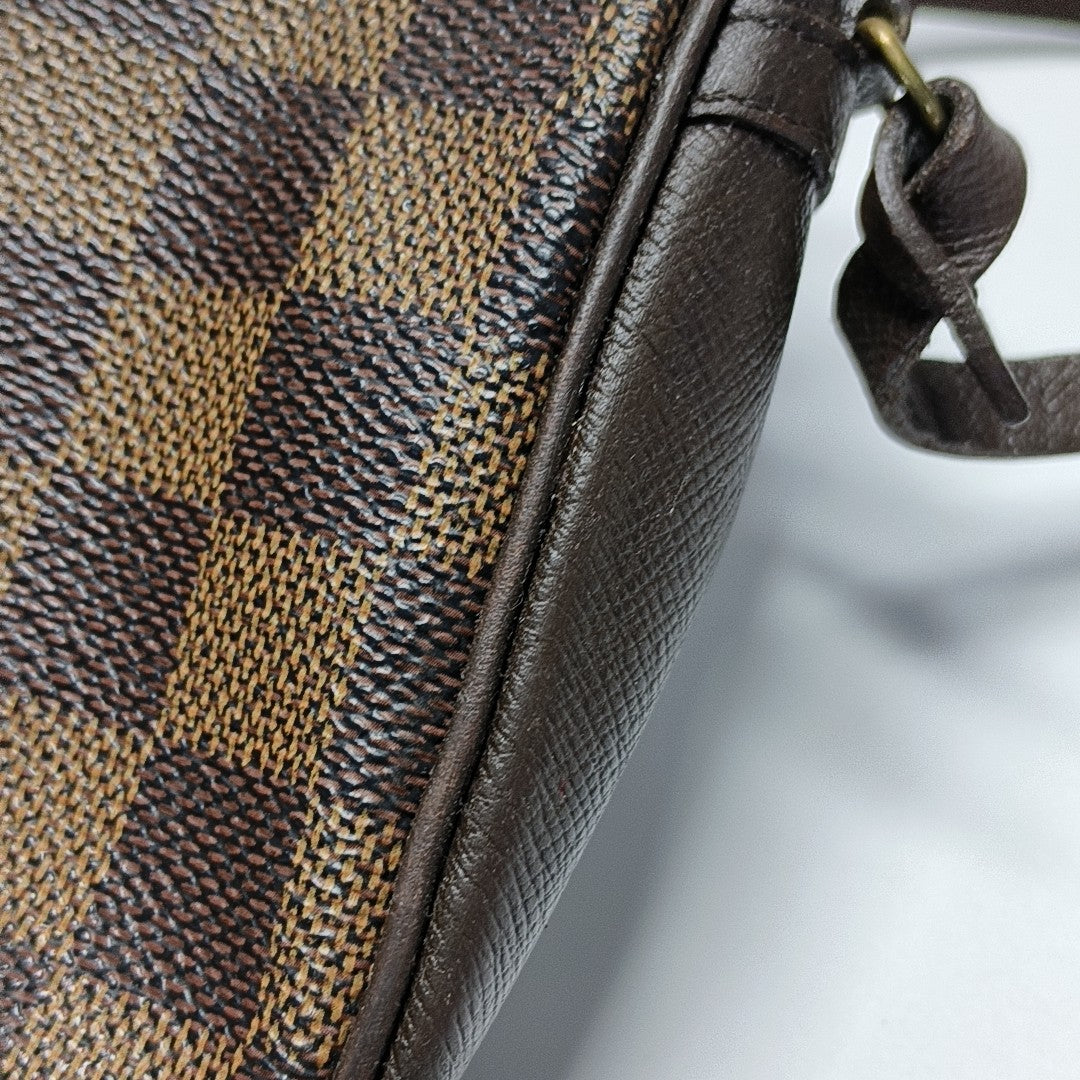 TROUSSE MAKE UP Damier Ebene Coated Canvas Brown