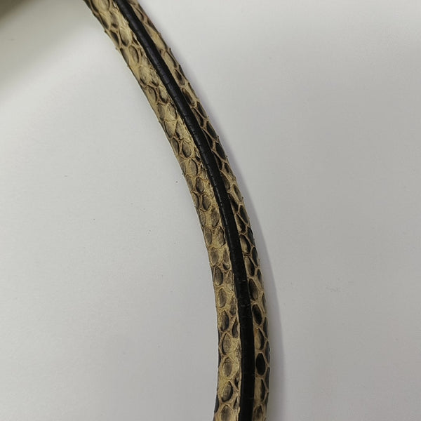 TRAPEZE Medium Calfskin White