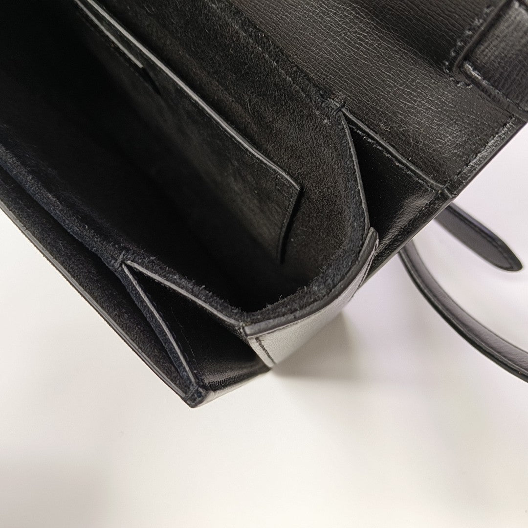 BELLECHASSE Medium Calfskin Black
