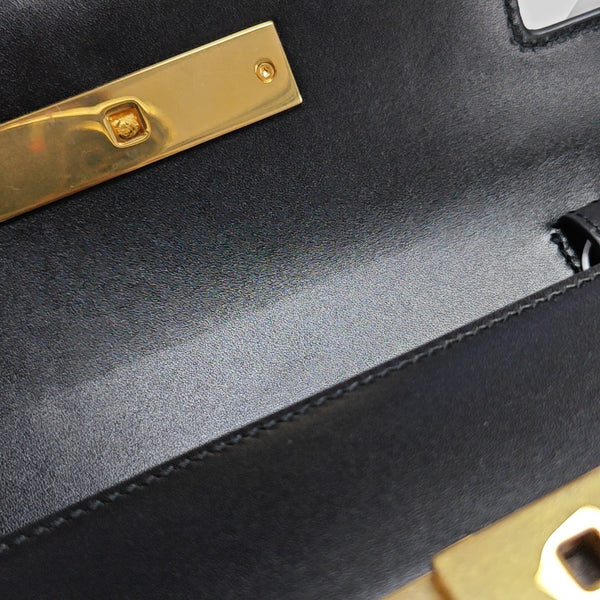 MANHATTAN Small Calfskin Black
