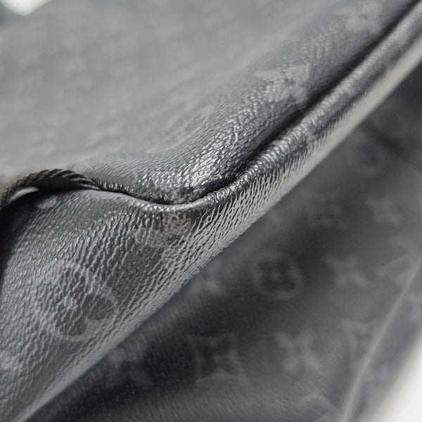 DISCOVERY PM Monogram Coated Canvas Black