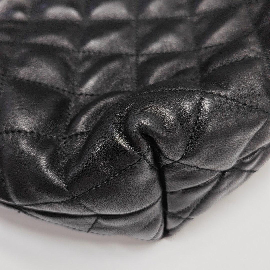 ICARE Extra Large Quilted Lambskin Black