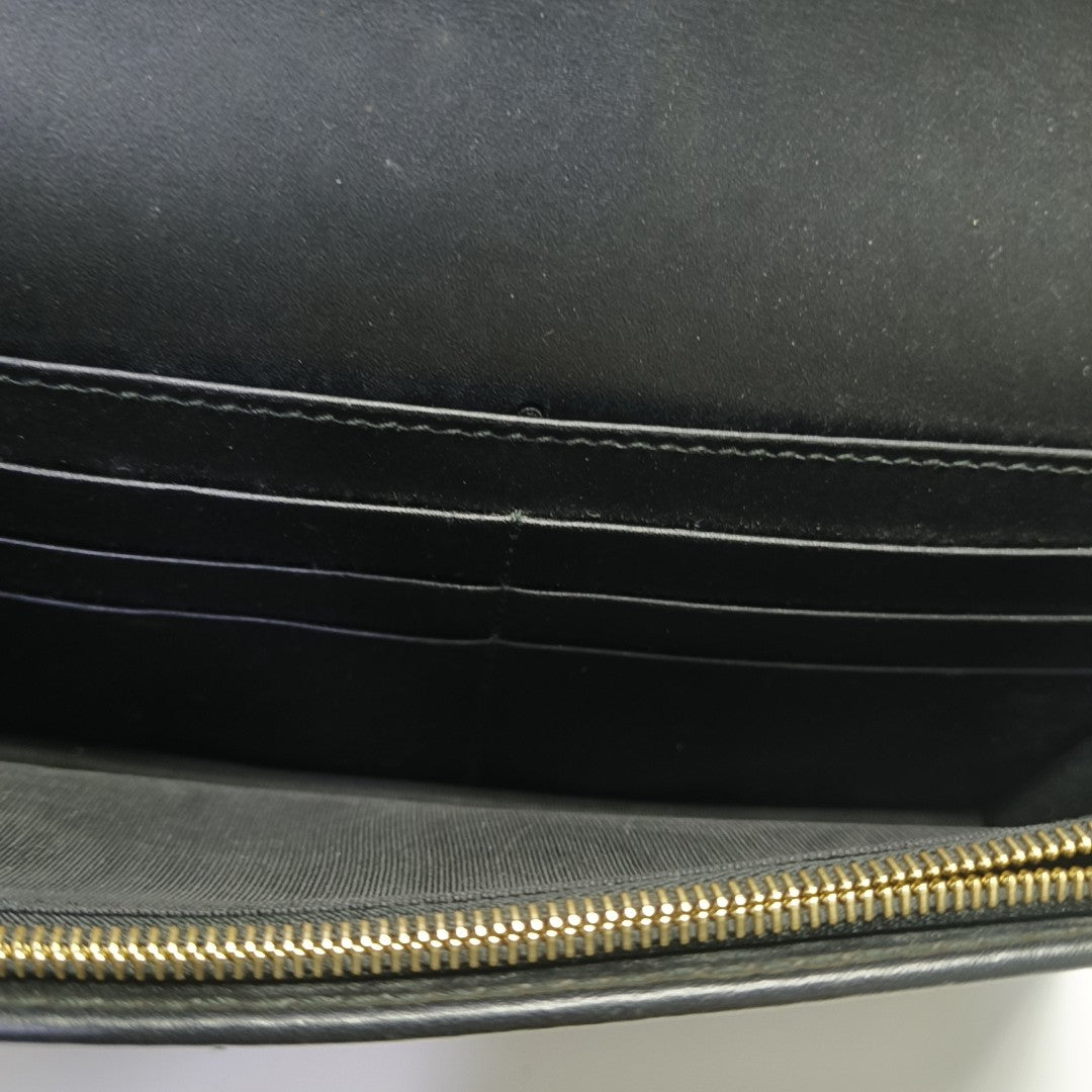 Bolso de Hombro de Piel de Becerro Negro