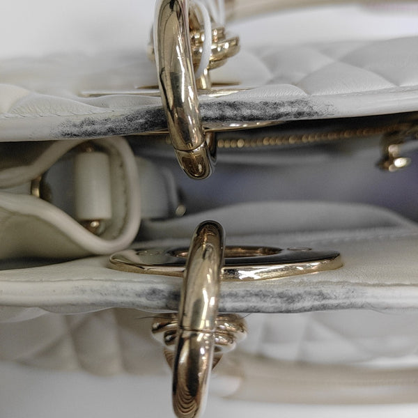Lady 95.22 Medium Cannage Calfskin White