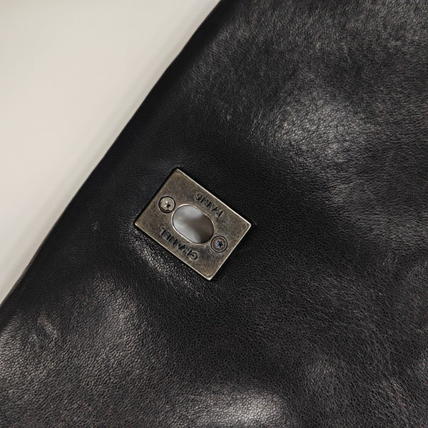 Quilted Lambskin Shoulder Bag Black